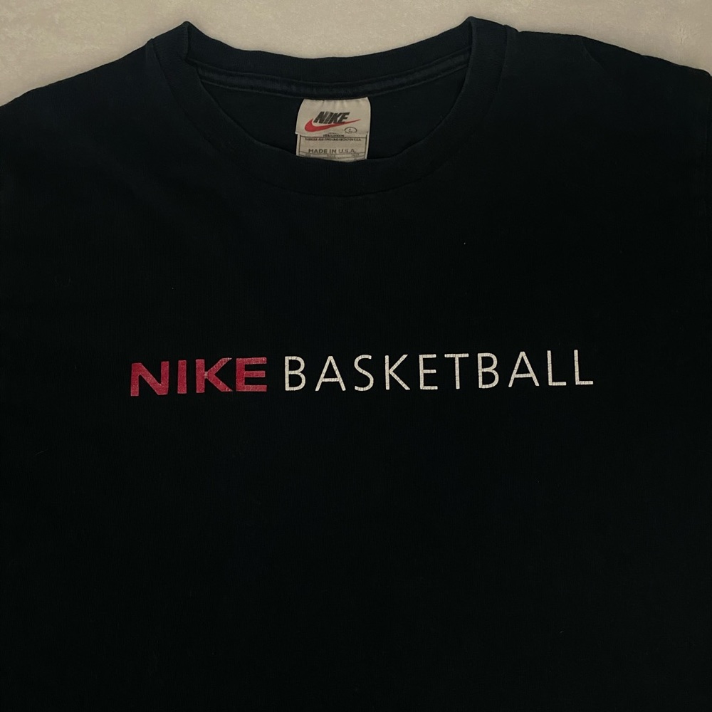 Y2K Nike T-Shirt